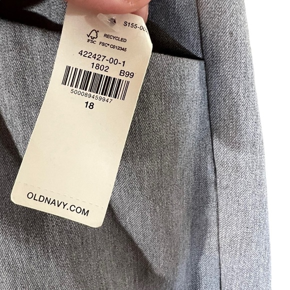 Old Navy NWT Pixie Flare High Rise Pants Plus Size 18 Light Gray Career Neutral - Picture 6 of 7